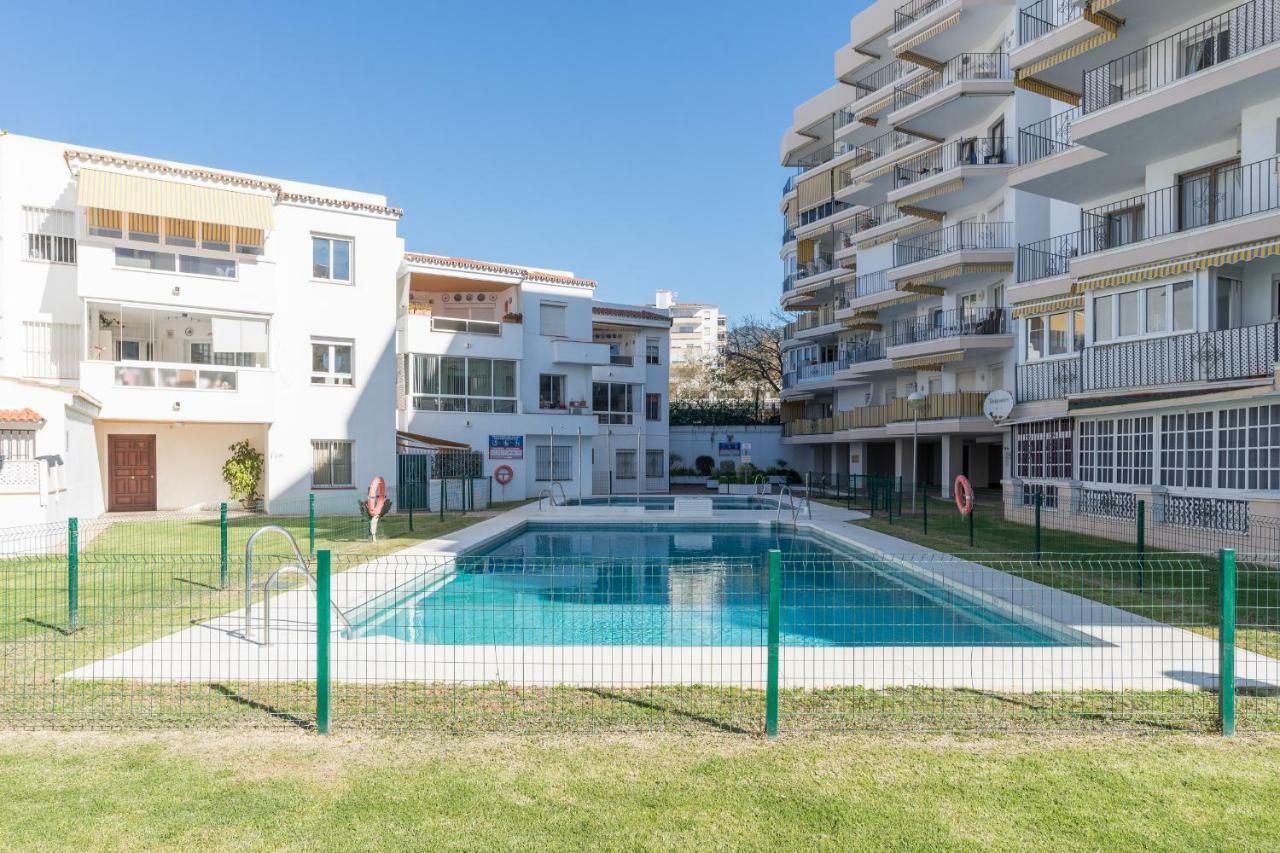 Tgh/ Marbella Beachfront And Center Exterior foto